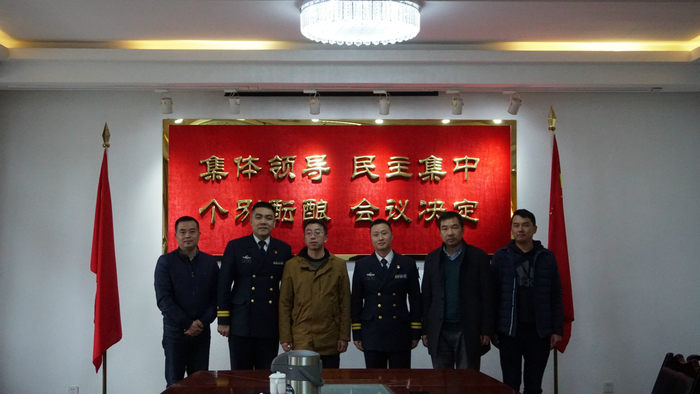 慰問共建部隊官兵