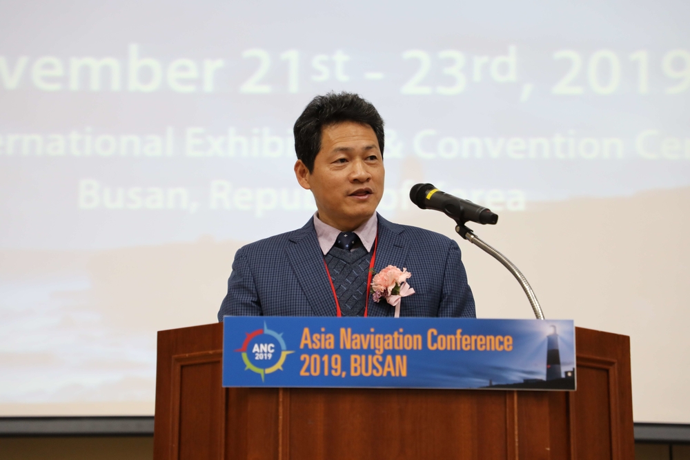 卓永強教授發言