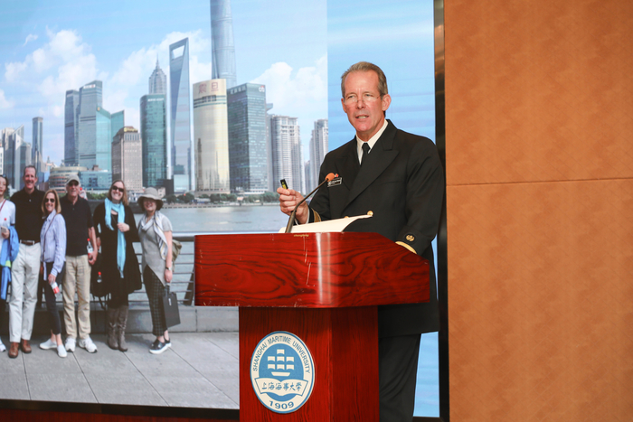 麻省海事學院Francis McDonald校長發言