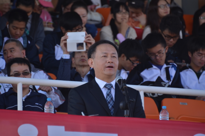 金永興副校長宣布運動會開幕