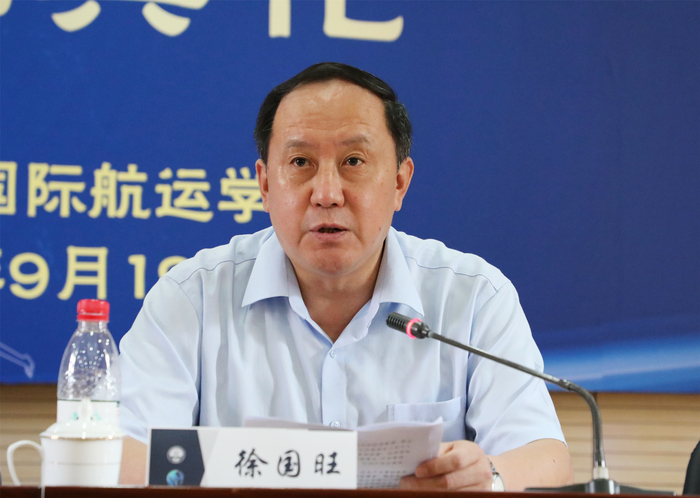 山東港口煙臺港黨委副書記徐國旺致辭