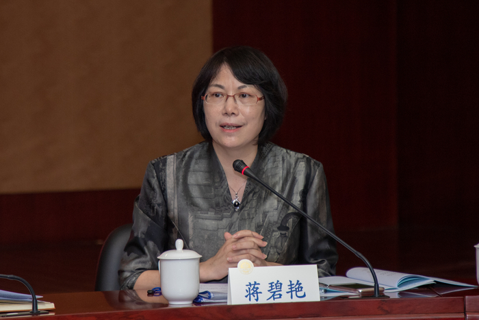 民進上海市委副秘書長兼組織部部長蔣碧艷講話