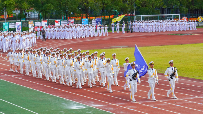 閱兵分列式