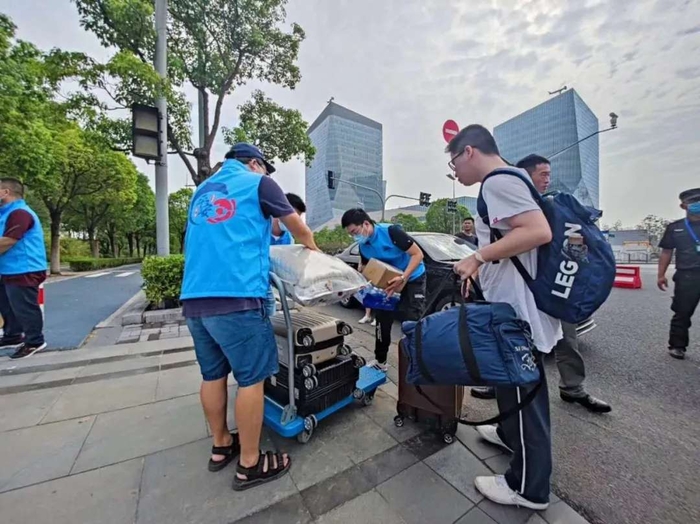 接駁車往返接送